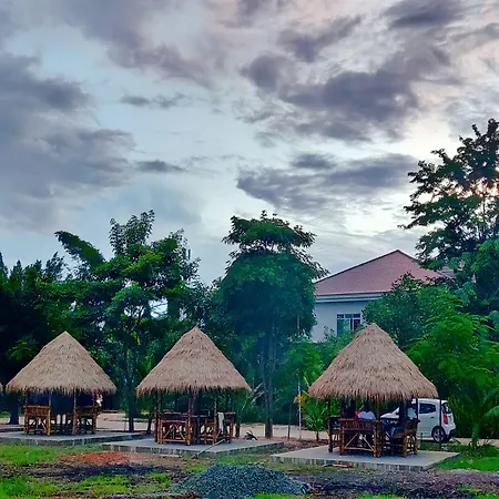 Glorious Hotel-2